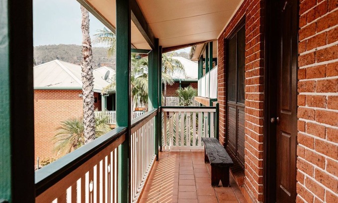 Wisemans Ferry Hotel | Wisemans Retreat