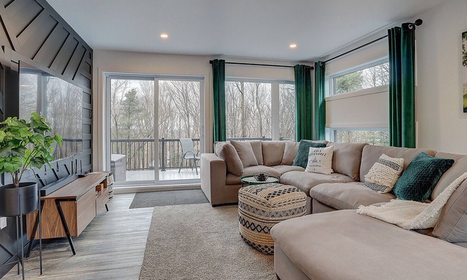Val-Racine Ski Chalet | With a view Mont-Megantic - Spa - Le Gemini