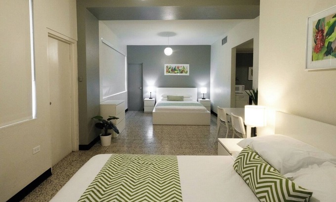 Miramar Apartment | With Balcony | For Family & Friends | Free Parking | Near The Beach