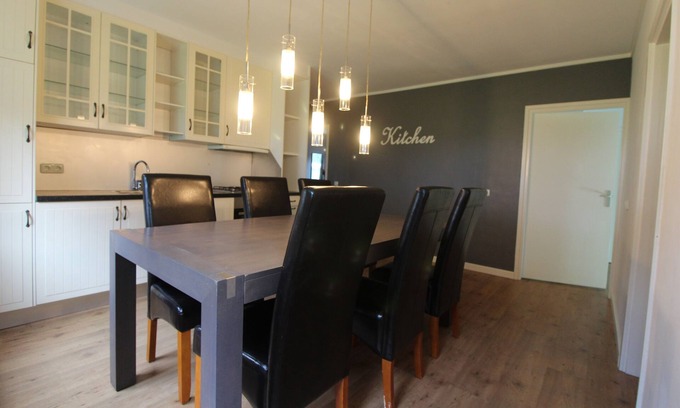Deurne House | with us you come for a rest and a nice get together