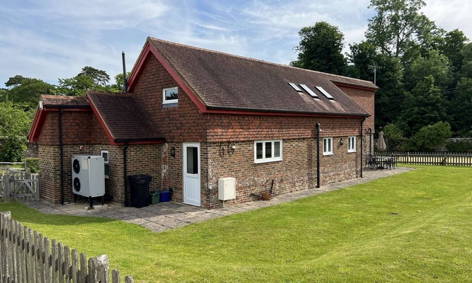 Clayton Cottage | Within the South Downs National Park, 7 miles north of Brighton.