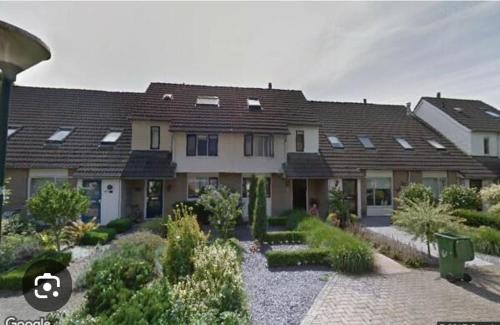 Veghel House | Witte Druif