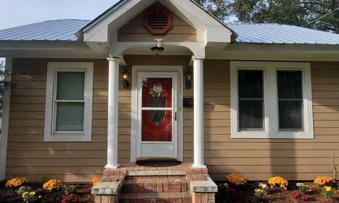 West Monroe House | WMHS Fans Come Stay with Us! Family Friendly!