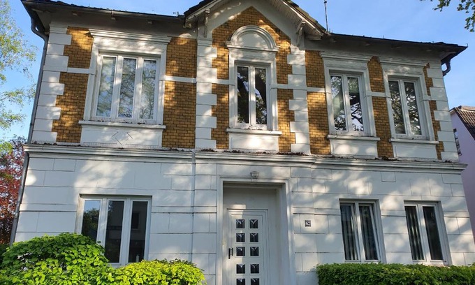 Schnelsen Apartment | Wohnen in der Bürgermeistervilla