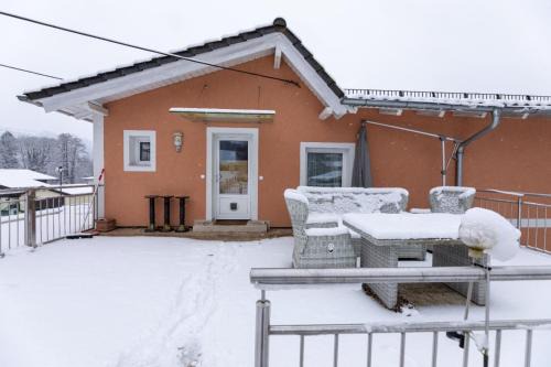 Laakirchen Apartment | Wohnung am Stadtrand