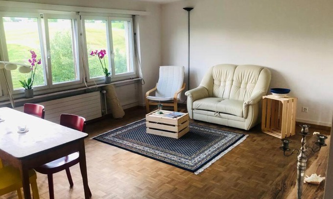Herisau Apartment | Wohnung Säntisblick mit Parkplatz