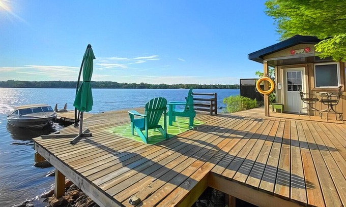 Wollaston House | Wollaston Lake Wonderland