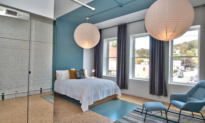 Honesdale Apartment | Wonder Honesdale -Loft A2- 3 Bed-2 Bathroom-1200' square foot loft-sleeps 6