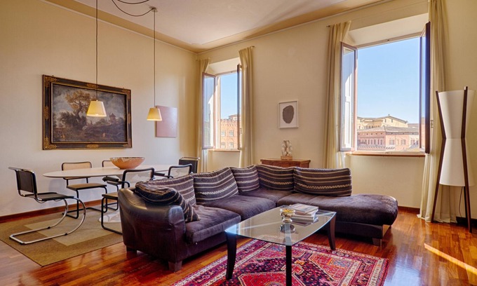 Siena Historical Center Apartment | Wonderful apartment in Piazza del Campo, the center of Siena | Palazzo Giorgi