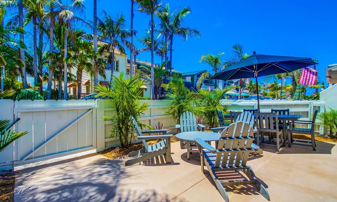 South Mission Beach House | Wonderful bayside home close to the ocean w/WiFi, patio, private washer/dryer