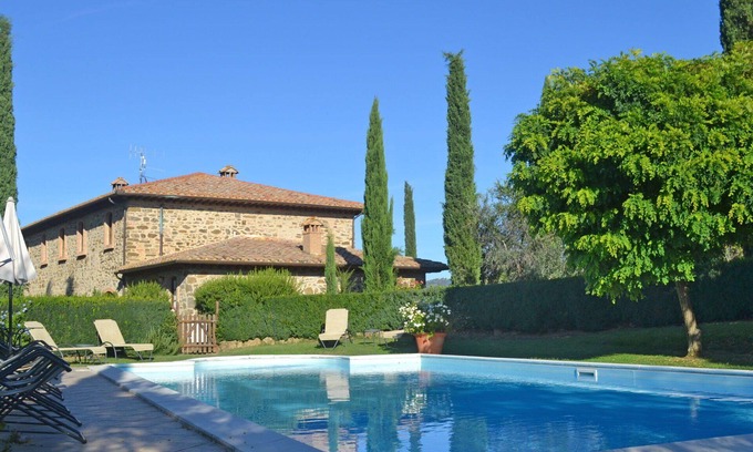 Montenero Villa | Wonderful private villa for 16 people with A/C, WIFI, private pool, TV, patio and pets allowed