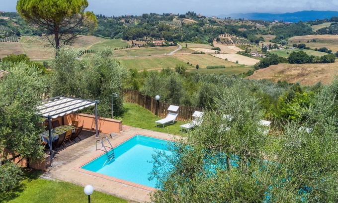 San Miniato Villa | Wonderful private villa for 8 guests with WIFI, A/C, private pool, TV, terrace and parking
