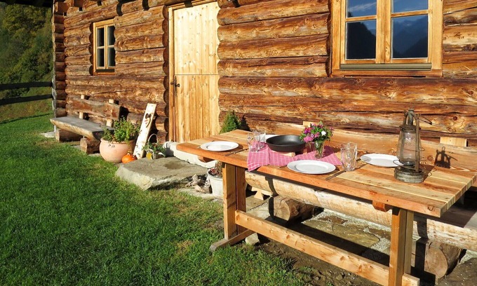 Uttendorf House | Wonderful private villa for 6 guests with WIFI, TV, terrace and parking