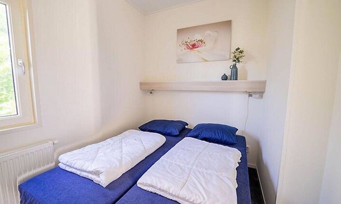 Biddinghuizen House | Wonderful private villa for 4 guests with WIFI, pool, TV and terrace