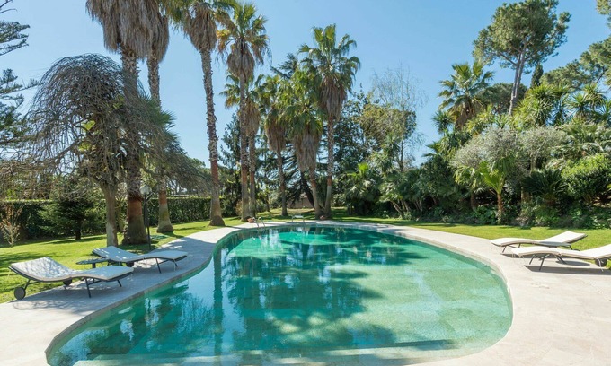 Zona XLV Castel di Guido Villa | Wonderful private villa with hot tub, A/C, WIFI, private pool, TV, patio, pets allowed and parking