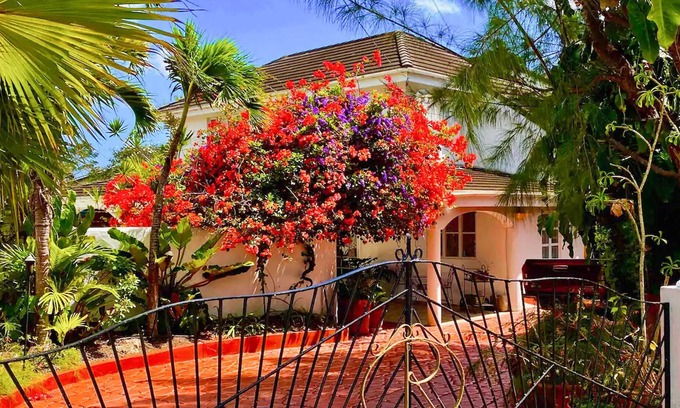 Fort George Heights Villa | Wonderful Villa at Kent Christ Church