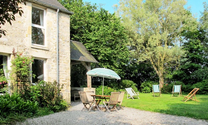 Sainte-Marie-du-Mont Villa | Wonderful villa for 4 people with WIFI, TV, terrace and pets allowed