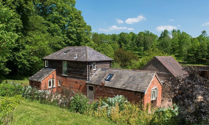 Upper Sapey Apartment | Wood Cottage - Luxury Cottages