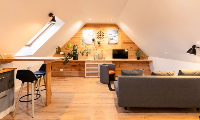 Plovan House | Wooden house 400m from the sea, in the heart of the Bay of Audierne.