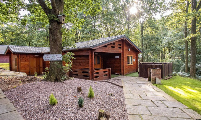 Overton-on-dee Ski Chalet | Woodland Birch Lodge