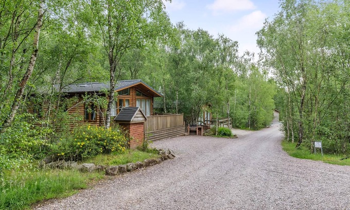 Freehay Ski Chalet | Woodpecker Log Cabin 2
