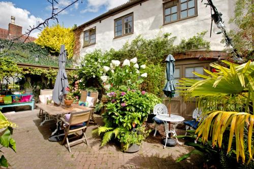 Dunster Apartment | Woodville Barn