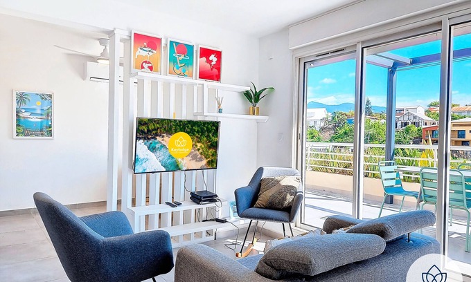 Saint-Pierre De La Reunion Apartment | Wopé L’appart – beautiful apartment 3 min from the CHU – Terre Sainte