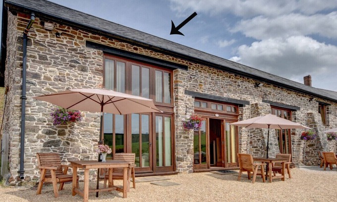 Tiverton House | Workshop - One Bedroom House, Sleeps 2