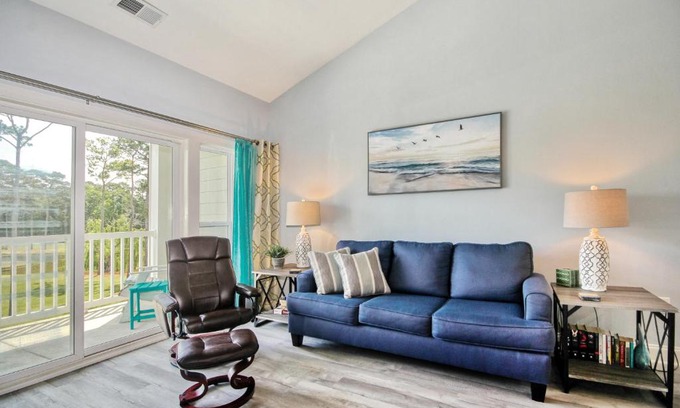 Carolina Forest Hotel | World Tour 304