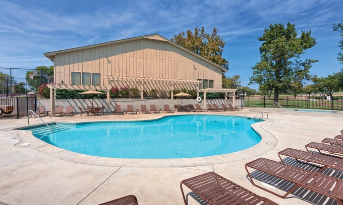 Afton Hotel | WorldMark Grand Lake