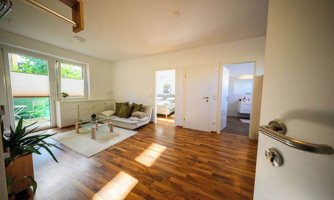 Krumpendorf am Woerther See Apartment | Wörthersee Hideaway: Stylish apartment with flair