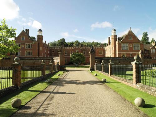 Westcott Hotel | Wotton House