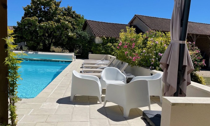 Sainte-Souline House | Wow! Family reunion? Grandparents & friends joining you? Perfect for all ages!
