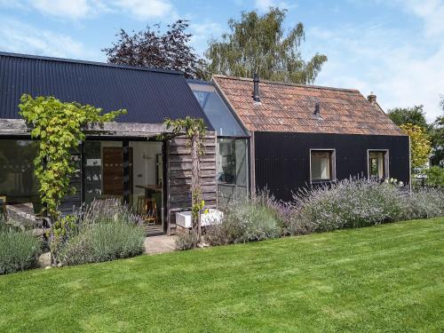 Chippenham House | Wrens Nest