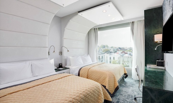 Brooklyn Hotel | Wyndham Garden Brooklyn Sunset Park