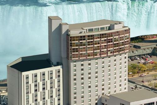 Fallsview Hotel | Wyndham Grand Fallsview Hotel