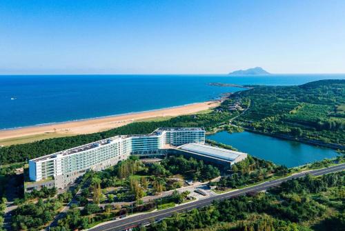 Silver Sands Beach Hotel | Wyndham Grand Qingdao