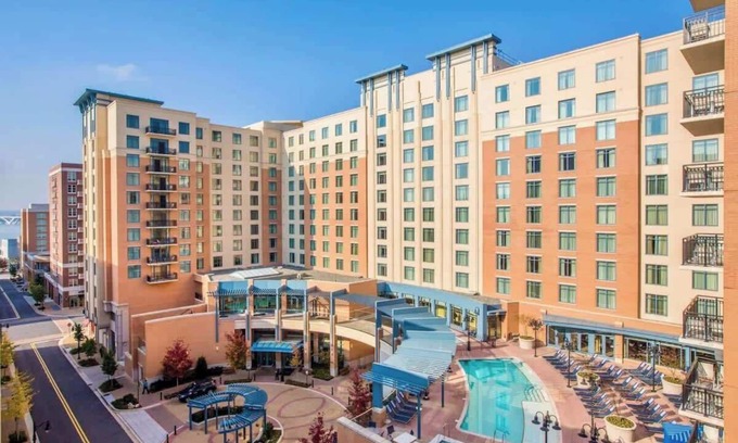 National Harbor Condo | Wyndham National Harbor | 1BR/1BA King Bed Suite