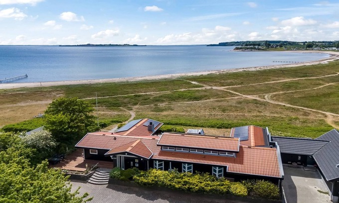 Diernæs Strandby House | "Xaverius" - 30m from the sea by Interhome