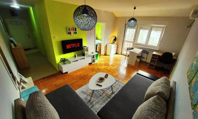 Sremska Mitrovica Apartment | XO Apartman