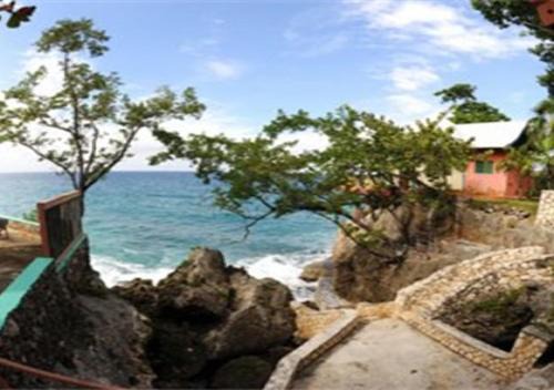 West End Hotel | Xtabi Resort