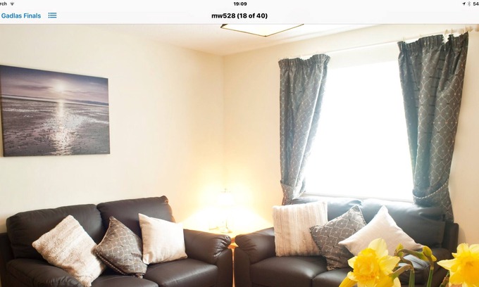 Pennant Melangell Cottage | Y GILFACH - sleeps 4 guests in 2 bedrooms