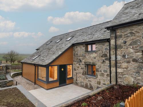 Cwmtirmynach House | Y Stabl