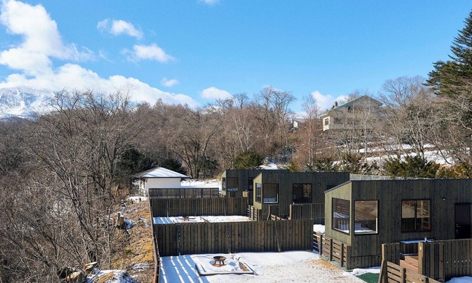 Tsumagoi House | YADOKARI VILLAGE KITAKARUIZAWA