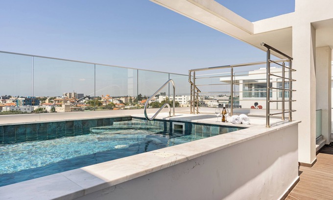 Limassol Apartment | YAMAS Urban Living Sunny Pool Penthouse