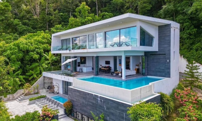 Pa Klok Villa | Yamu Hills Panoramic Ocean View 6 Bed Luxury Vila