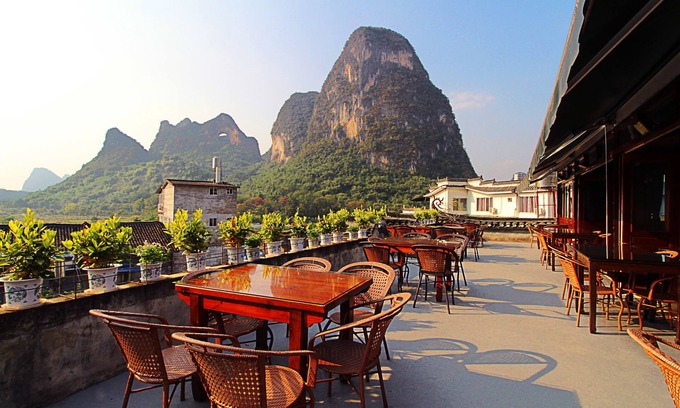 Ten Mile Gallery Hotel | Yangshuo Village Inn