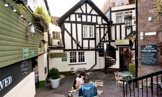 Worcester Hotel | Ye Olde Talbot Worcester by Greene King Inns