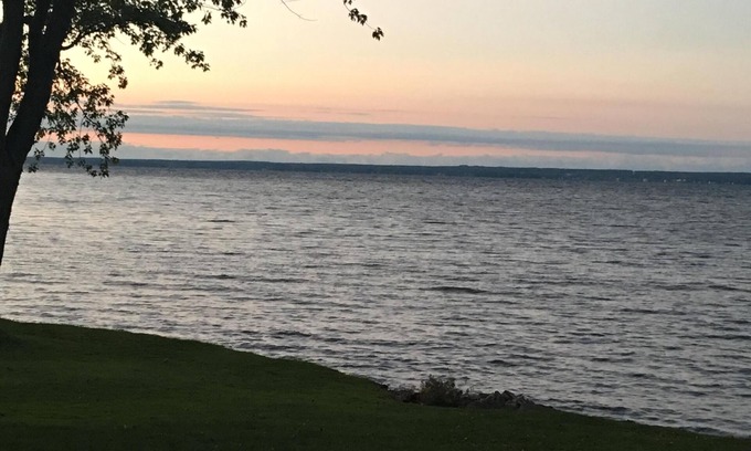 Town of Sullivan House | Year round beauty and tranquility in this lakefront home with dock.