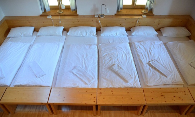 Seeshaupt Apartment | 'Yellow' Mattress Dormitory with Shared Terrace & Garden, WITHOUT Kitchen